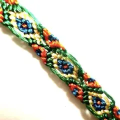 052 ミサンガ❤️糸　ブレスレット　アンクレット　緑　青　オレンジ　黄色　柄