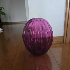 パープル ガラス フラワーベース 花瓶のサムネイル