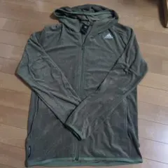 adidasパーカー　 オリーブ