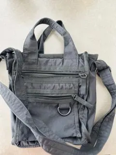 ブラックショルダーバッグ　BAYFLOW