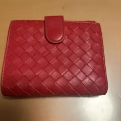 ボッデガヴェネタ 二つ折り財布　赤