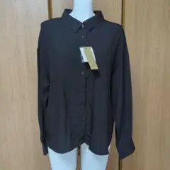 ブラック 長袖 ボタンアップシャツ　後ろプリーツ　リボン