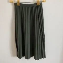 DAY CLOSET オリーブグリーン プリーツロングスカートのサムネイル