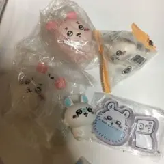 ちいかわ　モモンガ　古本屋　フィギュア