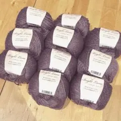 ブライト・ラメ　アクリル65%ウール30%ラメ5% 40g（78m） 10玉