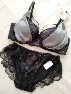 黒 コード付き ブラジャーショーツ セット B75 M ブラック