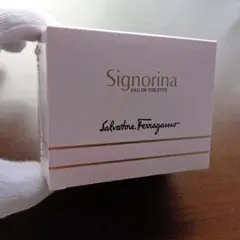 【未開封】フェラガモSignorina Eau de Toilette 30ml