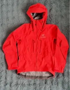 S*i様 希少　カナダ製　arc'teryx アルファSV アークテリクスのサムネイル