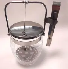 Item thumbnail for item 74f7ee2b-1604-44dc-bf92-5165e760939f