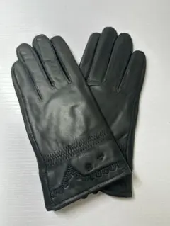 女性用　ブラックレザー手袋 型押し刺繍デザイン