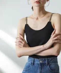 ダブルストラップカップツキキャミソール ブラックのサムネイル