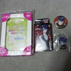 ツイステ『デュース・スペード♠️』のパズル、キーホルダー、缶バッチ。3点セット