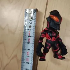 【ウル卒】ウルトラマンベリアル ミニフィギュア 赤と黒 約7cm