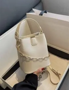 値下中　zara 白 ホワイト ショルダーバッグ トートバッグ