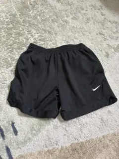 NIKE ドライフィット　ショートパンツ　140センチ　ナイキ