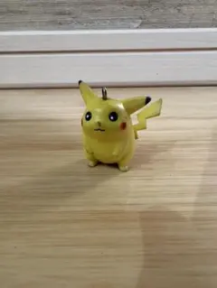 ポケモン 初期 ピカチュウ キーホルダー