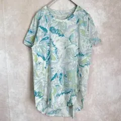 【美品】UNDER ARMOUR Tシャツ SM 花柄 総柄 半袖 スポーツ