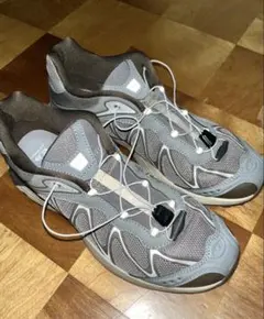 Salomon XT-WHISPERスニーカー グレーのサムネイル