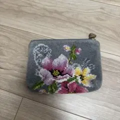FELIER 花柄刺繍ポーチ 小型