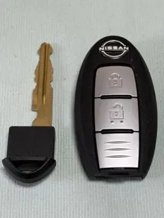 日産 純正 スマートキー 2ボタン　203JN0530のサムネイル