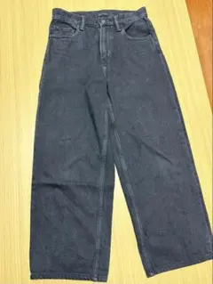 UNIQLO ワイドストレートジーンズ　27インチ　ダークグレー