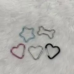 週末セール❣️カラビナ キーホルダー 5個セット 星 ハート ボーン