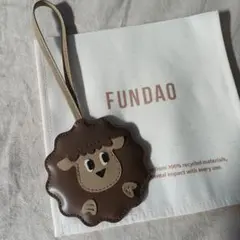 新品☆FUNDAO 羊 レザーチャーム アニマル チャーム 付属品あり