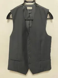 ナノユニバース　nano-universe ベスト　ブラック　Sサイズ