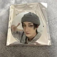 バンチャン　缶バッチ　展示会　スキズ