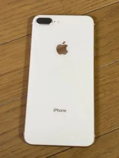 Apple iPhone 8 Plus ゴールド256GB 画面割れあり