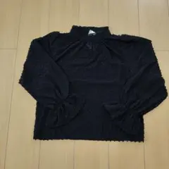 お値下げしました！新品未使用　w closet フリル付き黒長袖ブラウス