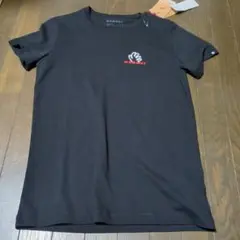 ブラック Tシャツ