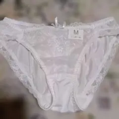 ホワイトレースショーツ Mサイズ新品