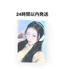 ILLIT モカ トレカ PRESS START MD ID CARD - メルカリ
