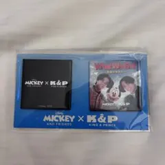 ディズニー キンプリ コラボ ポップアップ 缶バッジセット 黒