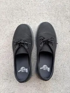 Dr. Martens ブラックレースアップシューズ