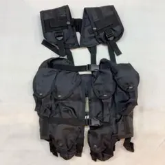 タクティカルベスト 個人装備