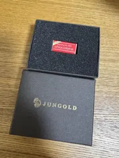 Item thumbnail for item c0251d73-cccf-450b-894f-437db099410f