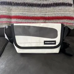 【美品】FREITAG メッセンジャーバックのサムネイル
