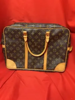 Item thumbnail for item 3c2304ee-16d8-41b7-920a-3908e8ba8fc2