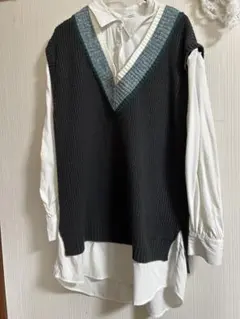 MURUAニット Vネック トップス　ムルーア