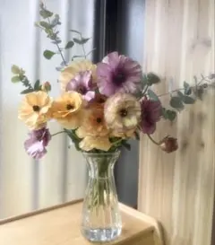 ラナンキュラスラックス　切花セット　ユーカリ　ブーケ　花瓶　花束