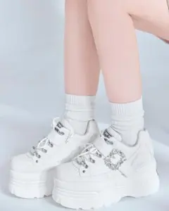 ミシェルマカロン YOSUKEコラボシューズビジュー厚底スニーカー - メルカリ