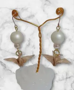 和柄折り鶴ピアス(ピンク)