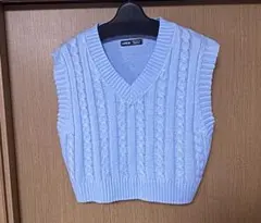 SHEIN ライトブルー Vネック ニットベスト Sサイズ
