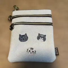 KALDI 猫の日 猫刺繍 3段マルチポーチ