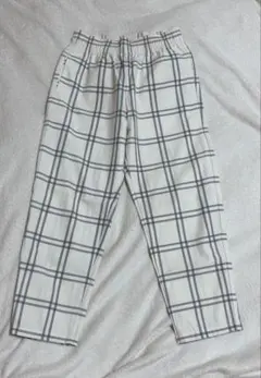 GU ジーユー　シェフパンツ　ホワイト　チェック XS