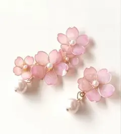 桜のイヤーカフ（セット）
