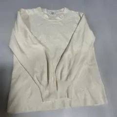 a.v.v オフホワイト　セーター