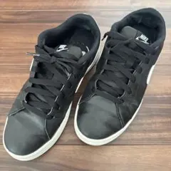 NIKE ナイキ スニーカー